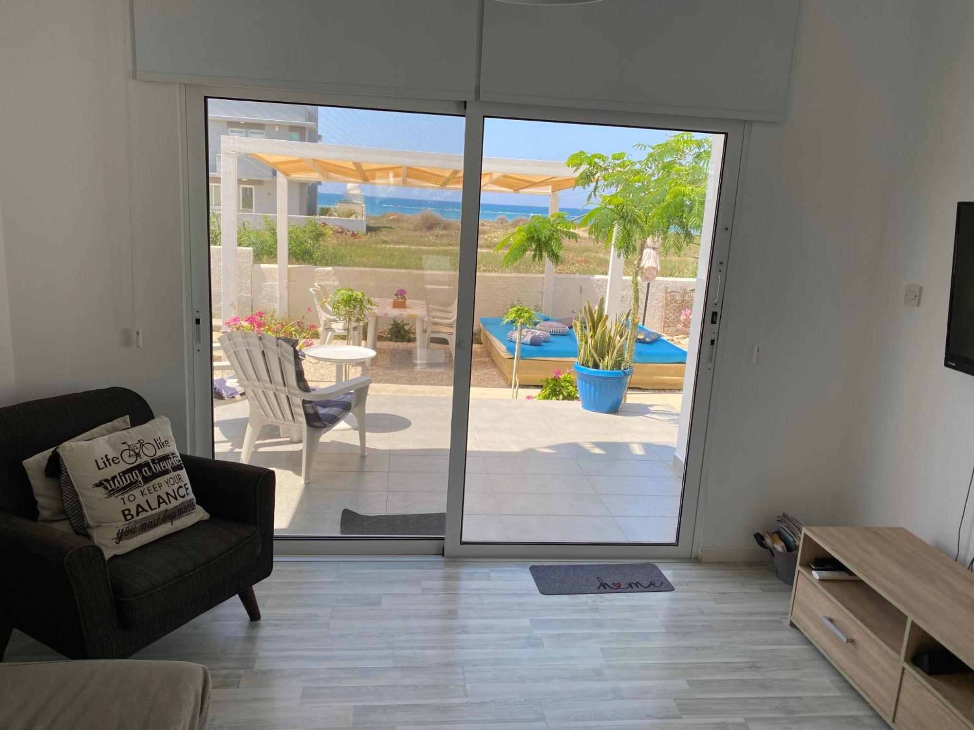 Cozy Beach House Περβόλια Εξωτερικό φωτογραφία