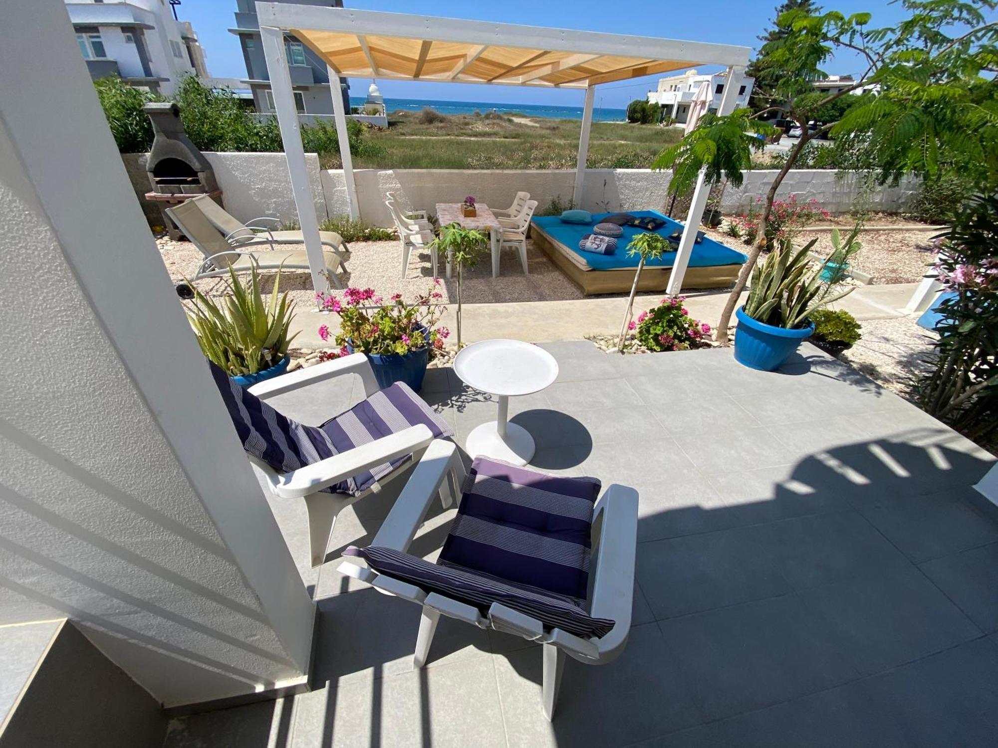 Cozy Beach House Περβόλια Εξωτερικό φωτογραφία