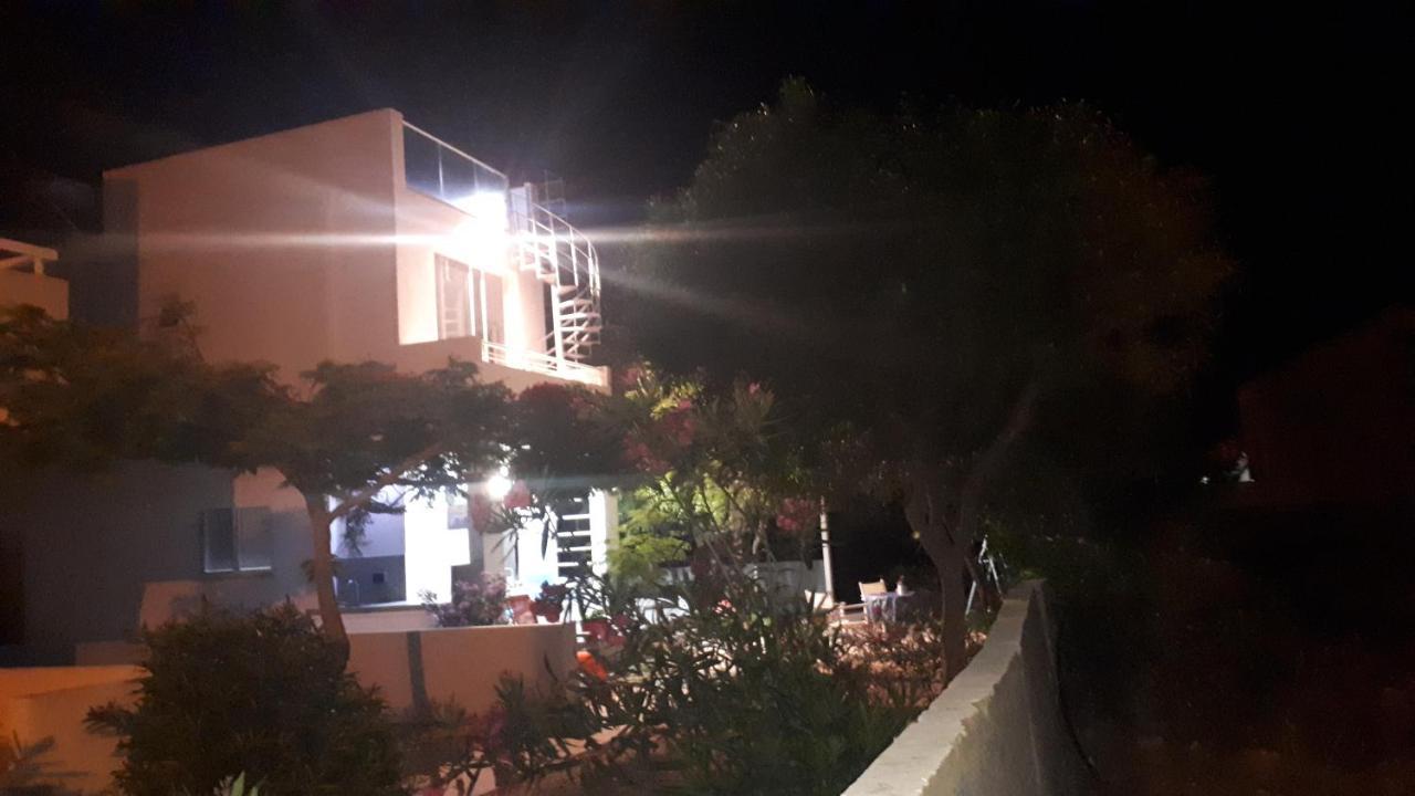 Cozy Beach House Περβόλια Εξωτερικό φωτογραφία